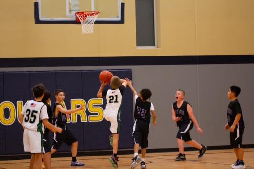 BLH-B-Bball-Away-at-Cross-of-Christ-13